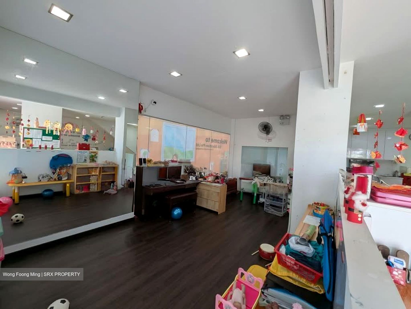 Hougang Street 22 (D19), Shop House #529627961